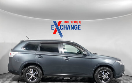 Mitsubishi Outlander III рестайлинг 3, 2014 год, 1 563 000 рублей, 3 фотография