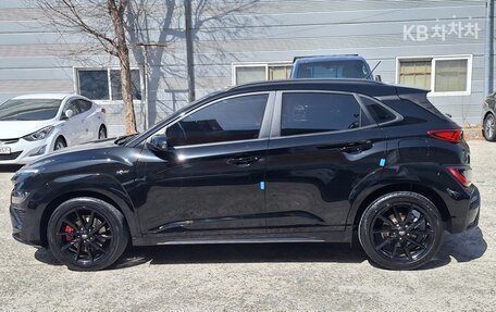 Hyundai Kona I, 2022 год, 1 375 000 рублей, 4 фотография