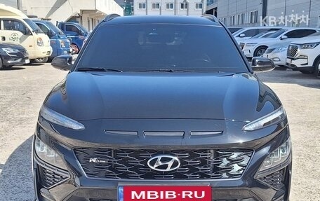 Hyundai Kona I, 2022 год, 1 375 000 рублей, 2 фотография