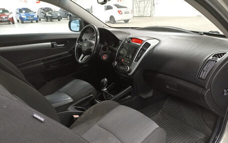 KIA cee'd I рестайлинг, 2011 год, 500 000 рублей, 13 фотография