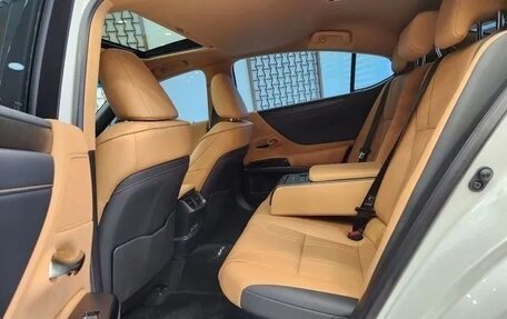 Lexus ES VII, 2022 год, 5 361 460 рублей, 12 фотография