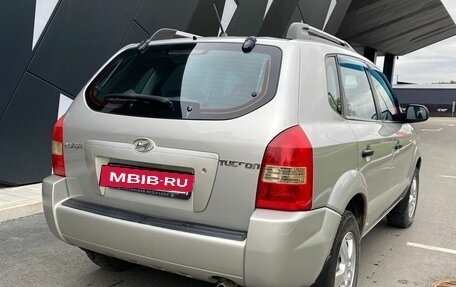 Hyundai Tucson III, 2007 год, 765 000 рублей, 13 фотография