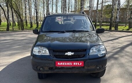 Chevrolet Niva I рестайлинг, 2010 год, 380 000 рублей, 2 фотография