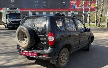Chevrolet Niva I рестайлинг, 2010 год, 380 000 рублей, 5 фотография