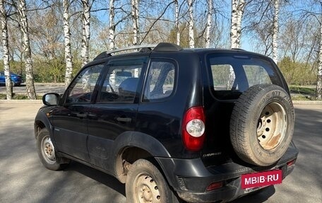 Chevrolet Niva I рестайлинг, 2010 год, 380 000 рублей, 7 фотография