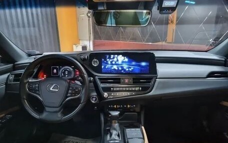 Lexus ES VII, 2022 год, 5 158 596 рублей, 7 фотография