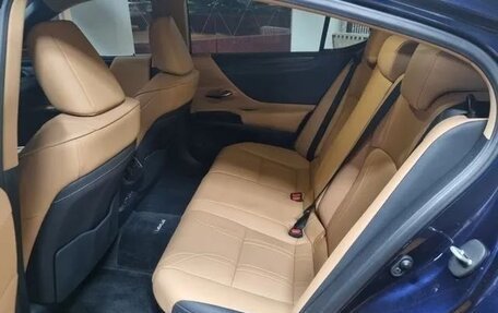 Lexus ES VII, 2022 год, 5 158 596 рублей, 9 фотография