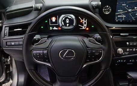 Lexus ES VII, 2022 год, 4 800 000 рублей, 10 фотография