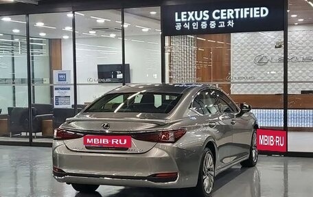 Lexus ES VII, 2022 год, 4 800 000 рублей, 4 фотография