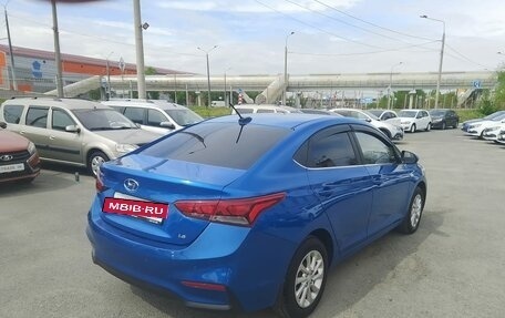 Hyundai Solaris II рестайлинг, 2017 год, 950 000 рублей, 4 фотография