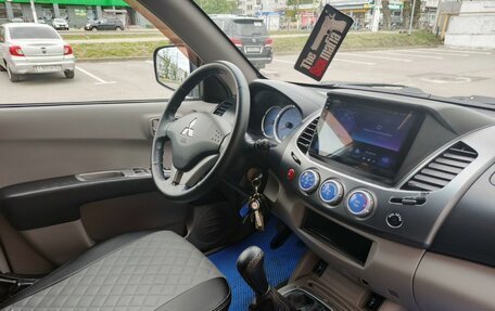 Mitsubishi L200 IV рестайлинг, 2008 год, 1 226 000 рублей, 14 фотография