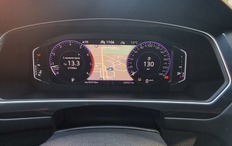 Volkswagen Tiguan II, 2021 год, 3 800 000 рублей, 9 фотография