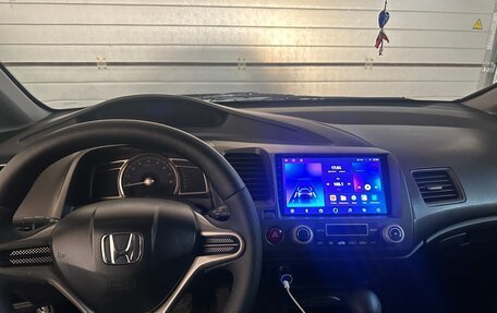 Honda Civic VIII, 2009 год, 645 000 рублей, 2 фотография