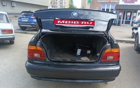BMW 5 серия, 2003 год, 650 000 рублей, 10 фотография