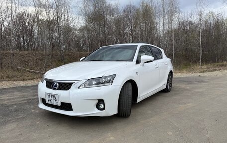 Lexus CT I рестайлинг, 2012 год, 1 580 000 рублей, 2 фотография