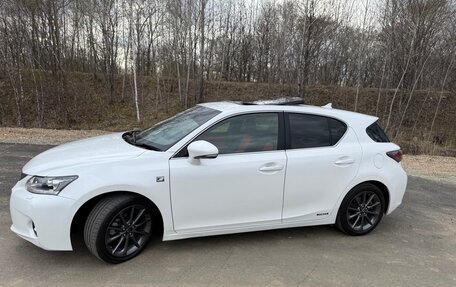 Lexus CT I рестайлинг, 2012 год, 1 580 000 рублей, 4 фотография