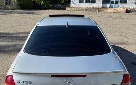 Mercedes-Benz E-Класс, 2004 год, 1 500 000 рублей, 6 фотография