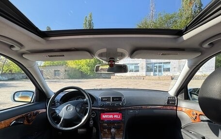 Mercedes-Benz E-Класс, 2004 год, 1 500 000 рублей, 8 фотография