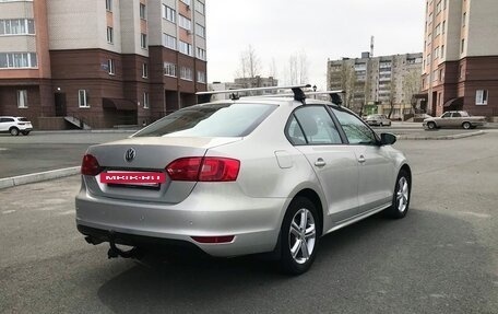 Volkswagen Jetta VI, 2011 год, 819 000 рублей, 11 фотография
