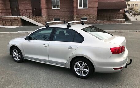 Volkswagen Jetta VI, 2011 год, 819 000 рублей, 16 фотография