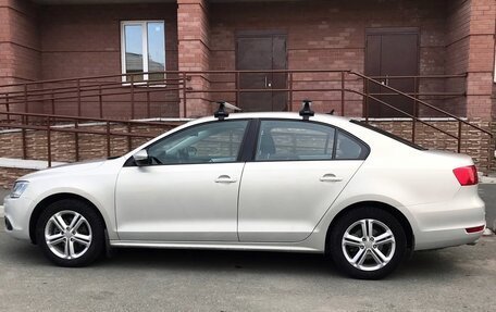 Volkswagen Jetta VI, 2011 год, 819 000 рублей, 17 фотография