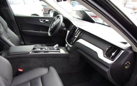 Volvo XC60 II, 2022 год, 3 650 000 рублей, 10 фотография