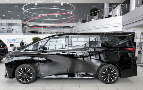 Toyota Alphard, 2024 год, 15 760 000 рублей, 10 фотография