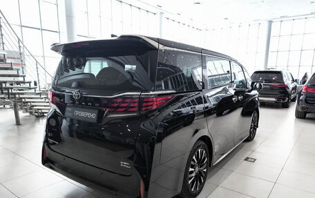 Toyota Alphard, 2024 год, 15 760 000 рублей, 6 фотография