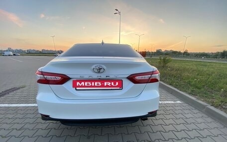 Toyota Camry, 2020 год, 3 500 000 рублей, 6 фотография