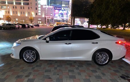 Toyota Camry, 2020 год, 3 500 000 рублей, 12 фотография