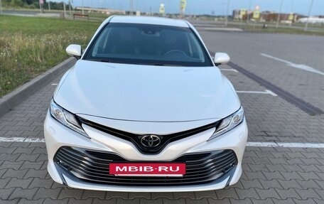 Toyota Camry, 2020 год, 3 500 000 рублей, 5 фотография