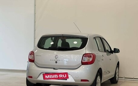 Renault Sandero II рестайлинг, 2017 год, 895 000 рублей, 6 фотография