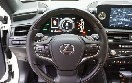 Lexus ES VII, 2022 год, 4 750 000 рублей, 8 фотография