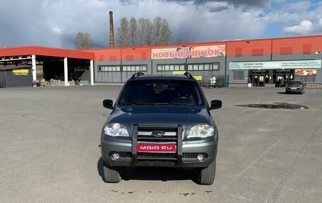 Chevrolet Niva I рестайлинг, 2009 год, 1 300 000 рублей, 1 фотография