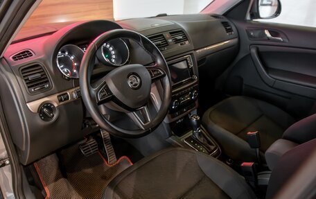 Skoda Yeti I рестайлинг, 2014 год, 1 195 000 рублей, 9 фотография