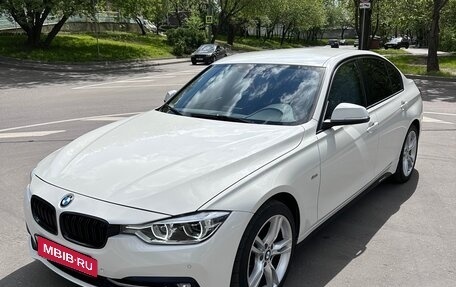 BMW 3 серия, 2016 год, 1 900 000 рублей, 10 фотография