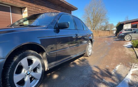 BMW 5 серия, 2001 год, 520 000 рублей, 4 фотография