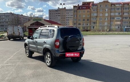 Chevrolet Niva I рестайлинг, 2009 год, 1 300 000 рублей, 5 фотография