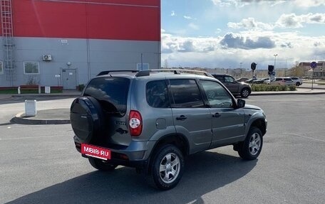 Chevrolet Niva I рестайлинг, 2009 год, 1 300 000 рублей, 11 фотография