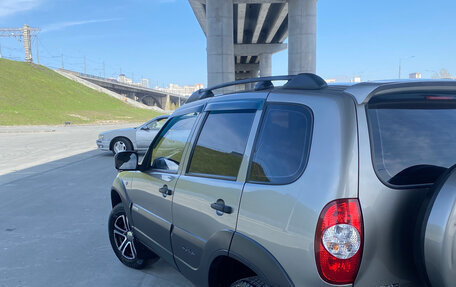 Chevrolet Niva I рестайлинг, 2013 год, 680 000 рублей, 3 фотография