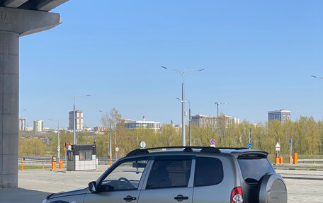 Chevrolet Niva I рестайлинг, 2013 год, 680 000 рублей, 4 фотография