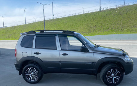 Chevrolet Niva I рестайлинг, 2013 год, 680 000 рублей, 12 фотография