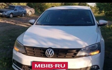 Volkswagen Jetta VI, 2015 год, 1 010 000 рублей, 5 фотография