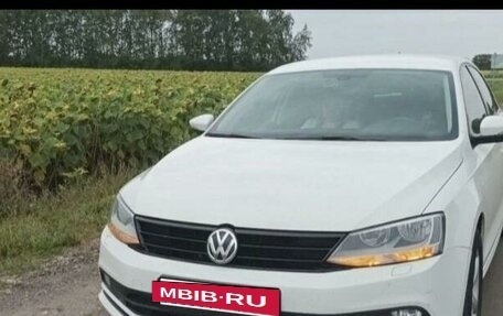 Volkswagen Jetta VI, 2015 год, 1 010 000 рублей, 8 фотография