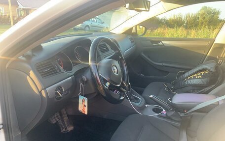 Volkswagen Jetta VI, 2015 год, 1 010 000 рублей, 12 фотография