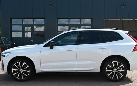 Volvo XC60 II, 2022 год, 3 980 000 рублей, 3 фотография