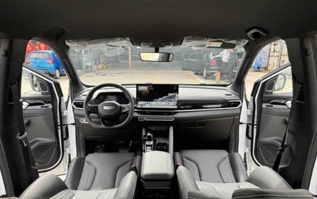 Geely Coolray I, 2025 год, 1 950 000 рублей, 7 фотография