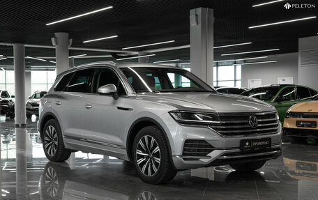 Volkswagen Touareg III, 2021 год, 6 000 000 рублей, 2 фотография