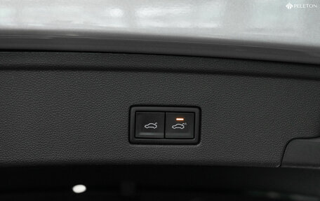 Volkswagen Touareg III, 2021 год, 6 000 000 рублей, 8 фотография