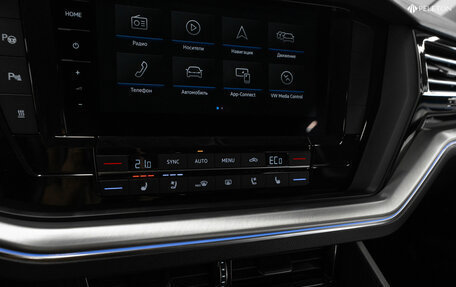 Volkswagen Touareg III, 2021 год, 6 000 000 рублей, 25 фотография